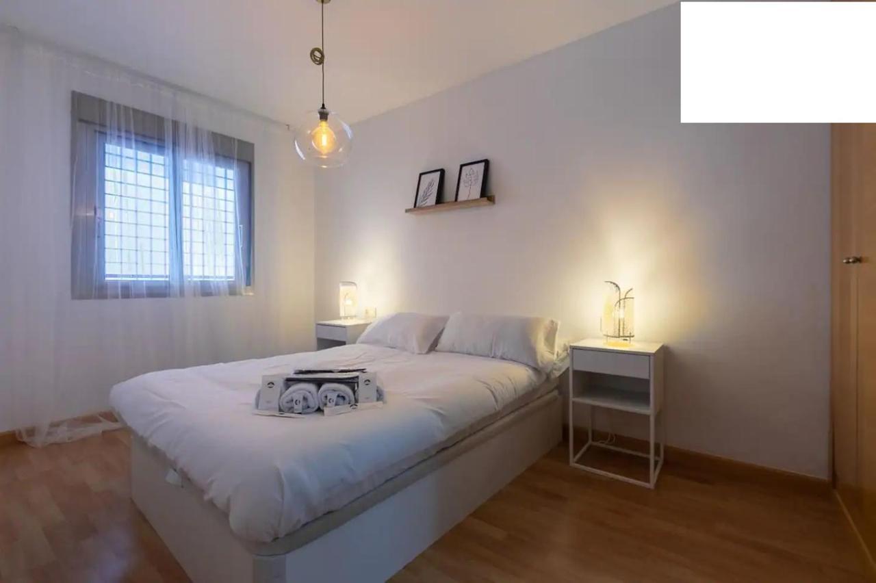 Apartamento La Rosaleda Малага Екстериор снимка